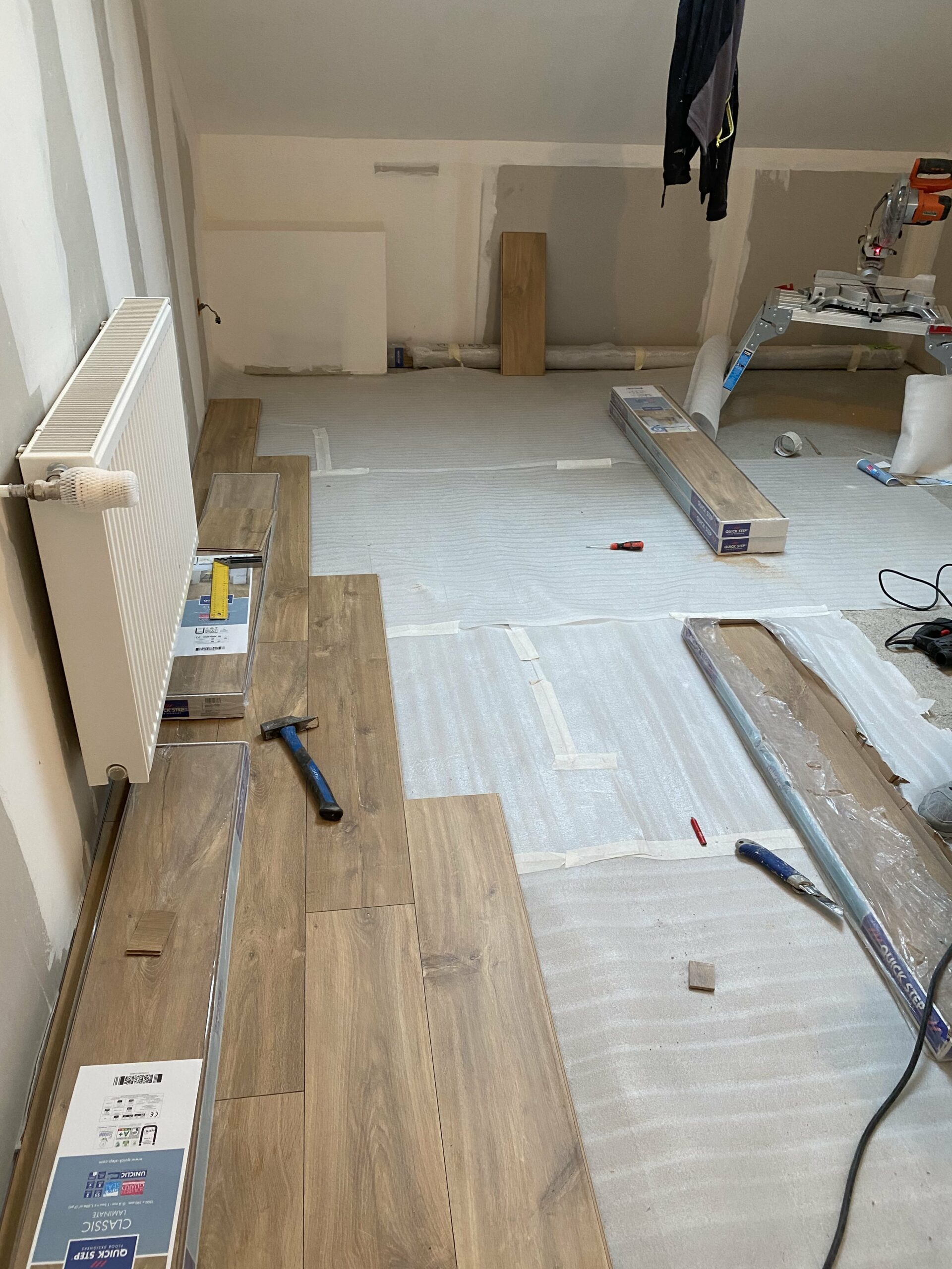 GPI Plâtrerie | Pose Parquet | Tours